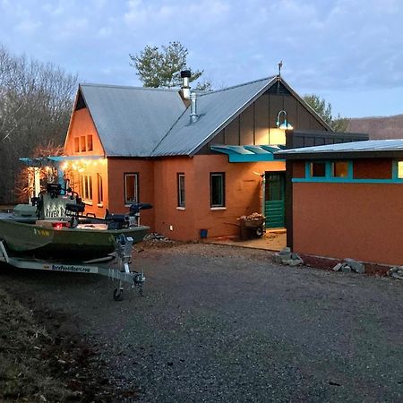 Eden'S Echoes Country Retreat Blacksburg Exterior photo